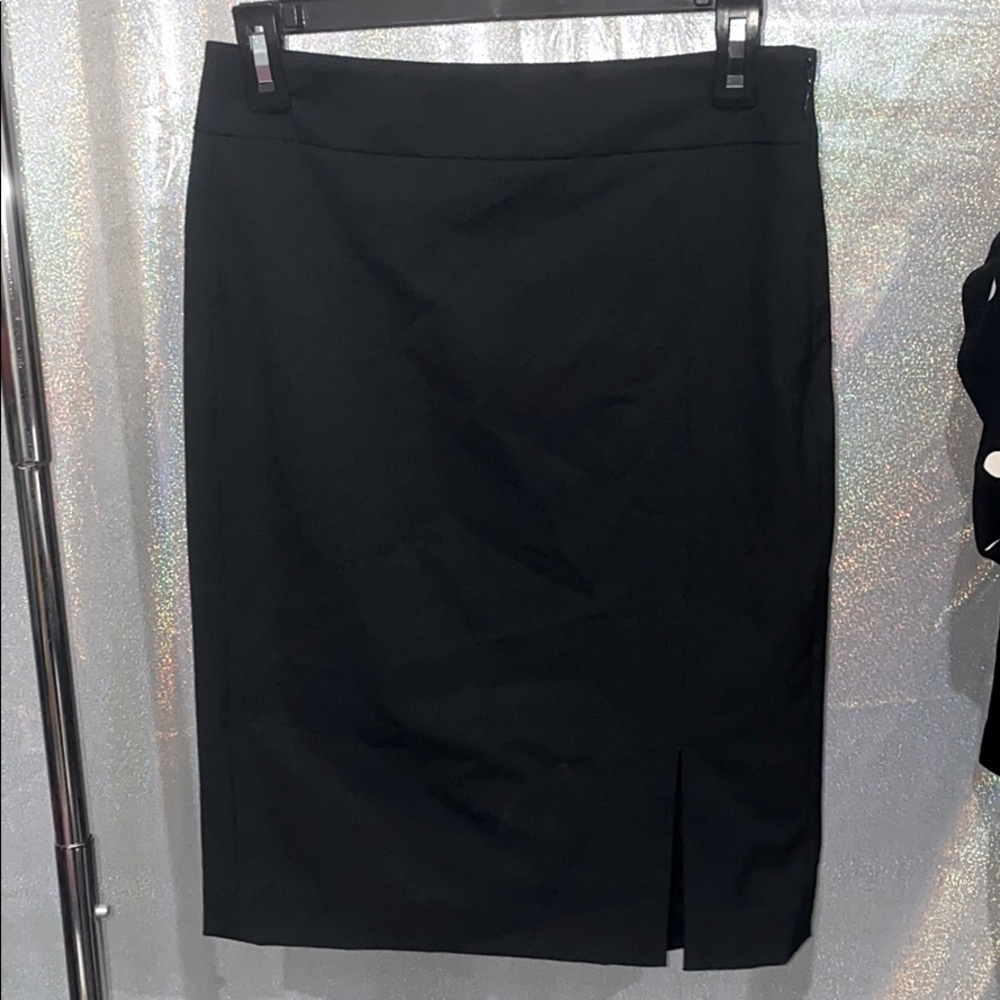 Ann Taylor black pencil skirt